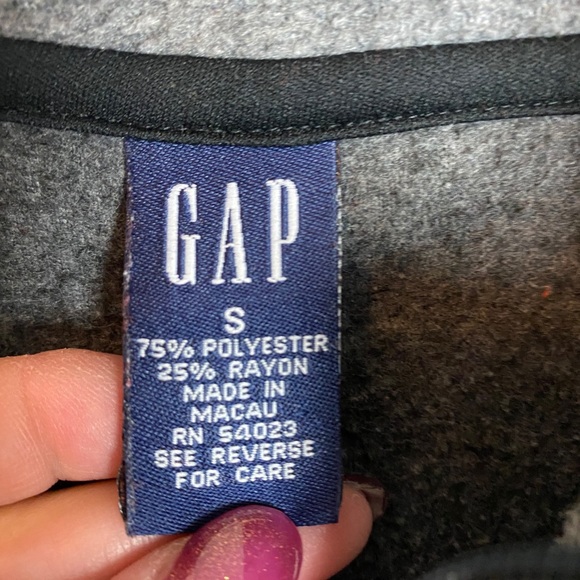 Gap dark grey fleece full zip vest size small - Picture 4 of 5
